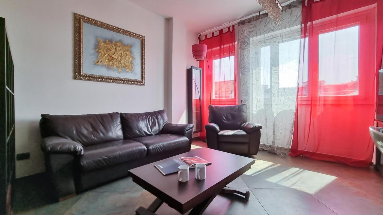 Italianway - Monza 43A Appartement Milaan Buitenkant foto